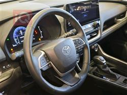 تۆیۆتا گراند هایلاندەر